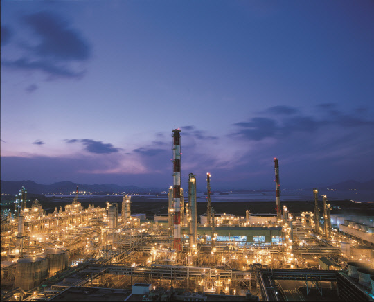 롯데케미칼의 여수공장 전경. 롯데케미칼 제공